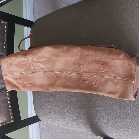 NINE WEST STUDIO, Vintage Suede lether bag, cinnamon color. Great condition - Picture 7 of 12